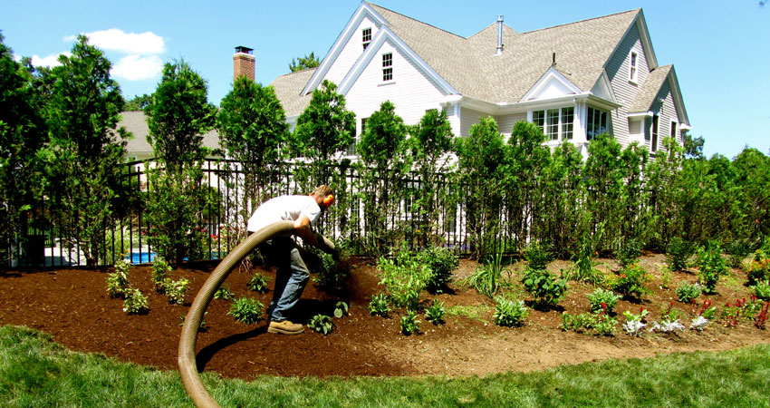 Thompson-Landcape-Mulching